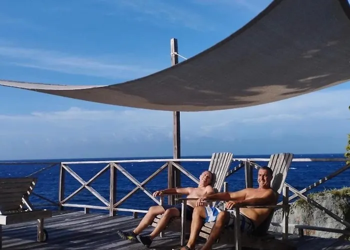 5 Different Sea Side Cottages In Tropical Garden